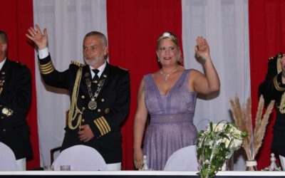 Schützenfest in Frimmersdorf 2022 – Gerrys Braut & Festmoden stattet Schützenkönigin und Hofdamen aus