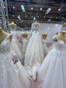 Fotos von der European Bridal Week in Essen - Viele Brautkelider