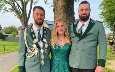 Schützenfest in Rath-Anhoven 2023 – Prinzessin im Kleid von Gerrys Braut & Festmoden