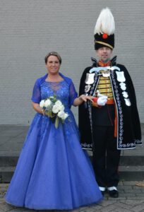 schuetzenkoenigin-niederlande-kleid-von-uns (4)