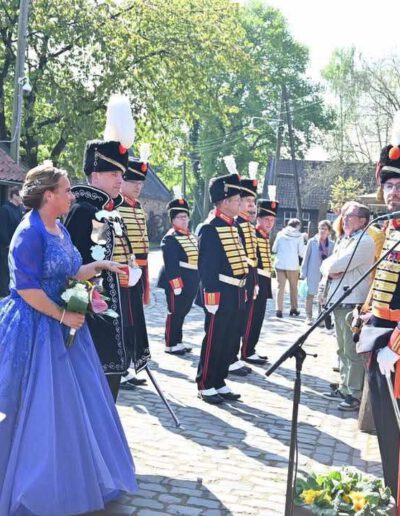 schuetzenkoenigin-niederlande-kleid-von-uns (7)