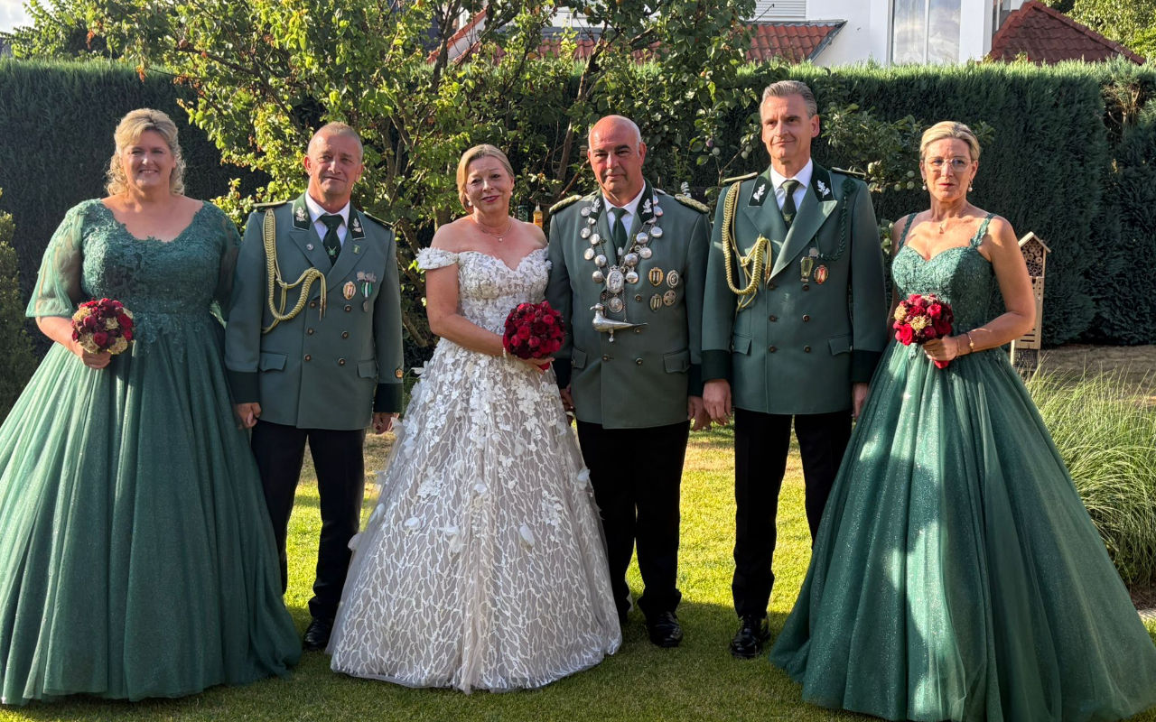 Schützenköniginnenkleid - Körrenzig bei Linnich